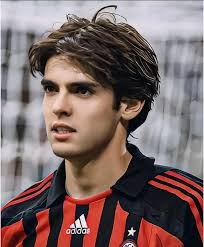 爆发！哈登三分钟内连续轰下9分 造对手三分犯规自己都笑了